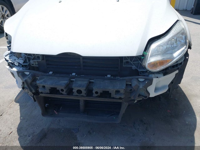 Ford FOCUS SE 2014 1FADP3K20EL325465 Image 6