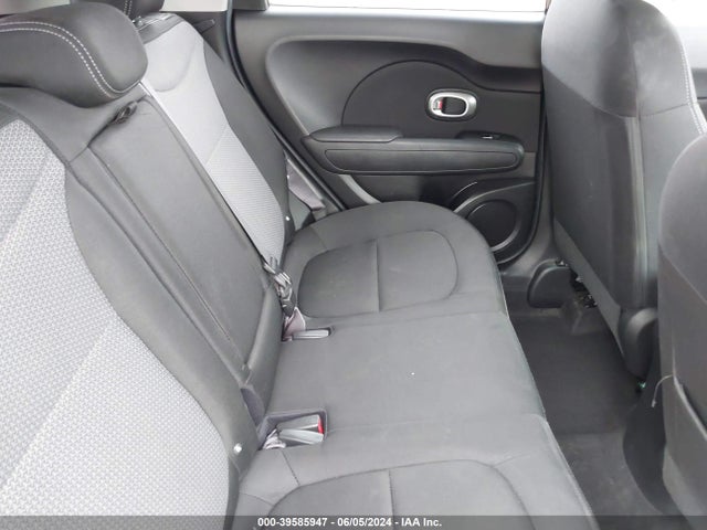 KIA SOUL + 2018 KNDJP3A51J7541871 Image 8