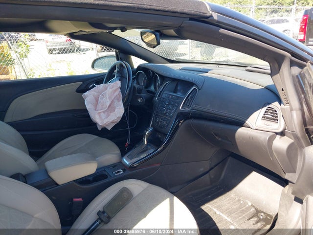 W04WT3N57GG116928 Buick Cascada Premium