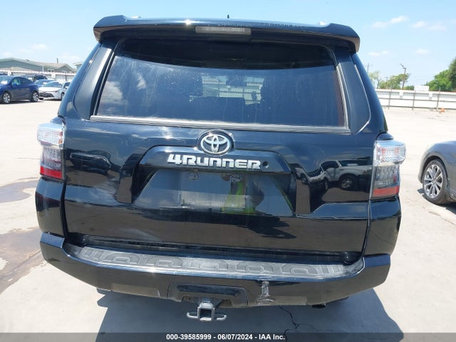 Toyota 4RUNNER SR5 2018 JTEBU5JR6J5607799 Image 16