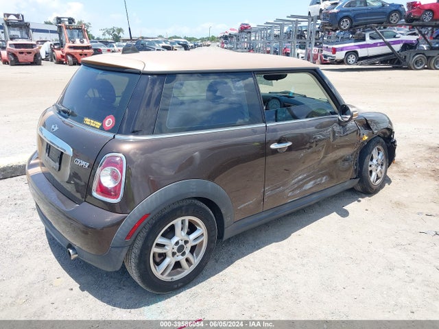 2012 MINI COOPER WMWSU3C53CT540772 Photo 3