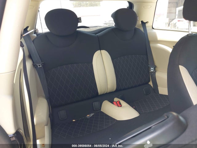 2012 MINI COOPER WMWSU3C53CT540772 Photo 7