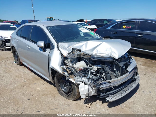 Toyota COROLLA LE 2022 5YFEPMAE5NP316509 Image 6
