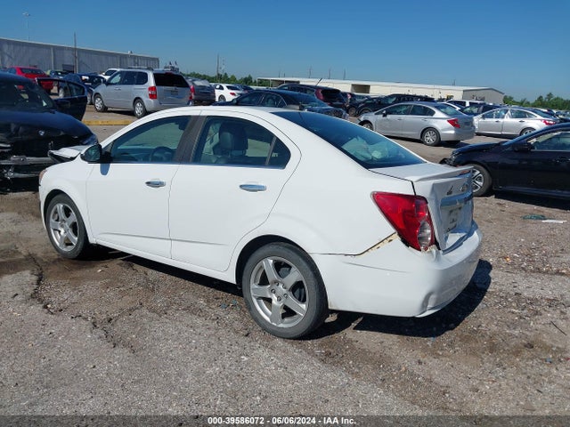 Chevrolet Sonic Ltz Auto 2015 1G1JE5SB1F4210585 Image 3