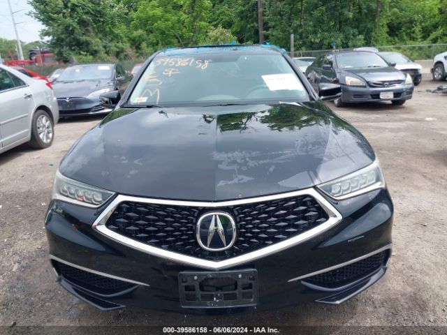 19UUB2F35JA001134 Acura TLX