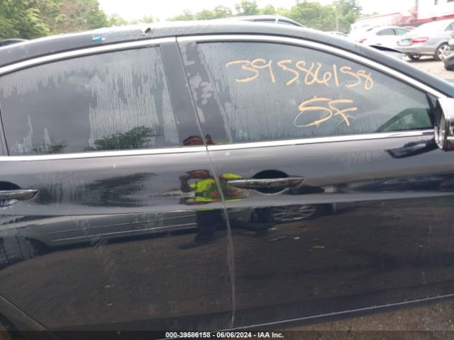 19UUB2F35JA001134 Acura TLX