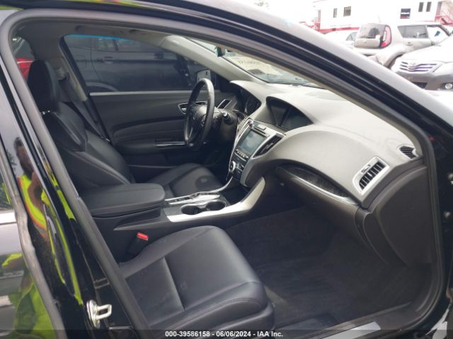 19UUB2F35JA001134 Acura TLX