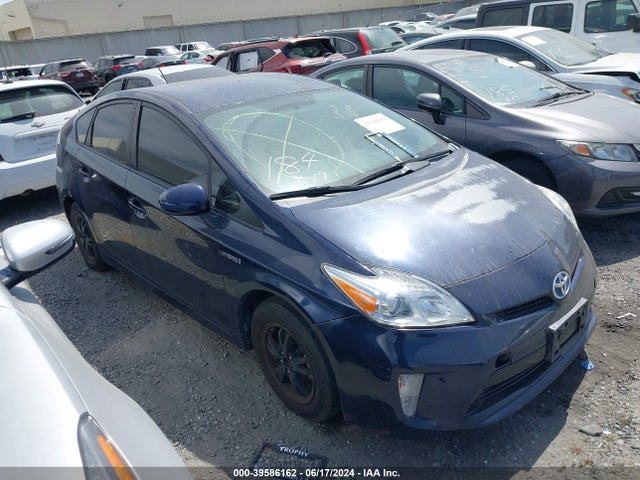 Toyota Prius Two 2015 JTDKN3DUXF0444181 Image 13