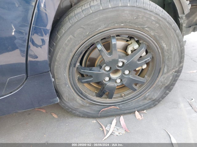 Toyota Prius Two 2015 JTDKN3DUXF0444181 Image 18