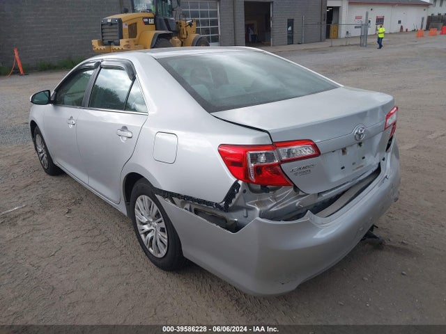 Toyota CAMRY LE 2014 4T4BF1FK8ER427062 Image 3