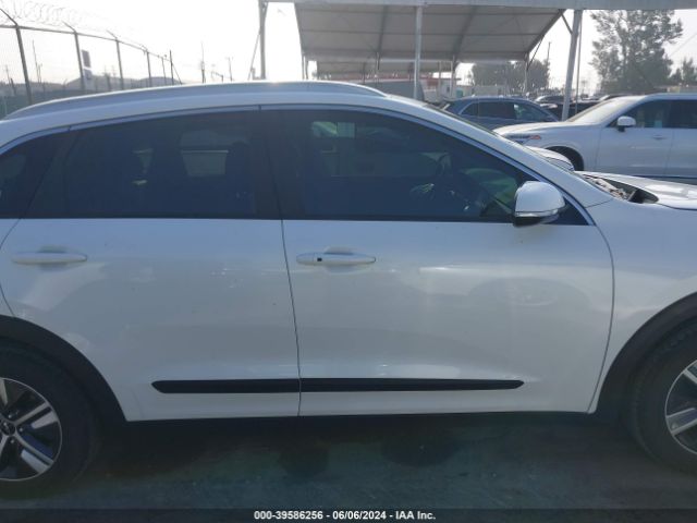 KNDCD3LD5N5548085 KIA Niro Plug-in Hybrid Ex