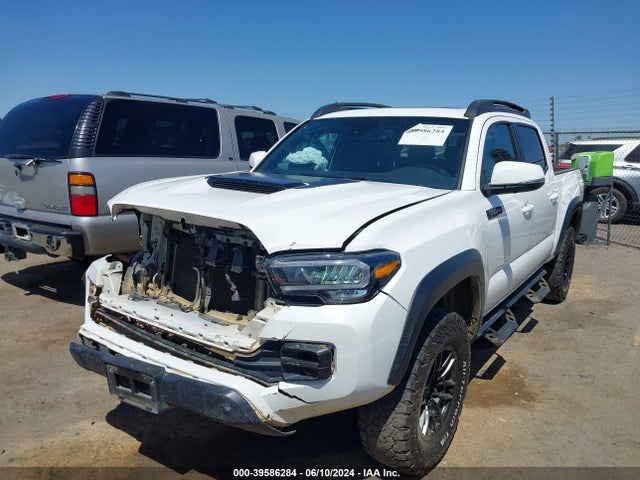 Toyota Tacoma Trd Pro 2021 5TFCZ5AN3MX277846 Image 2