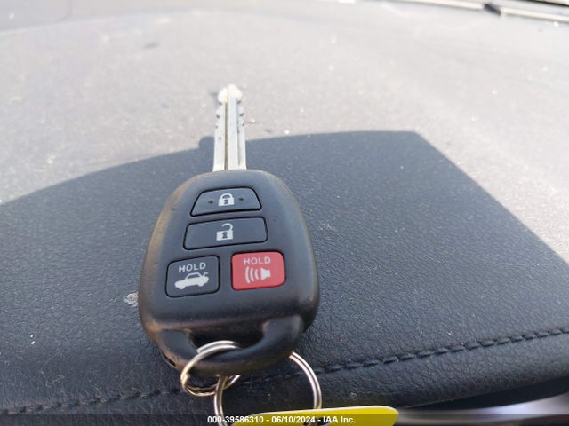 Toyota Corolla S Plus 2016 5YFBURHE1GP397235 Image 11