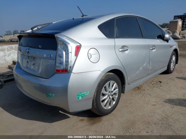 JTDKN3DPXF3066078 Toyota Prius Plug-in Base (cvt)
