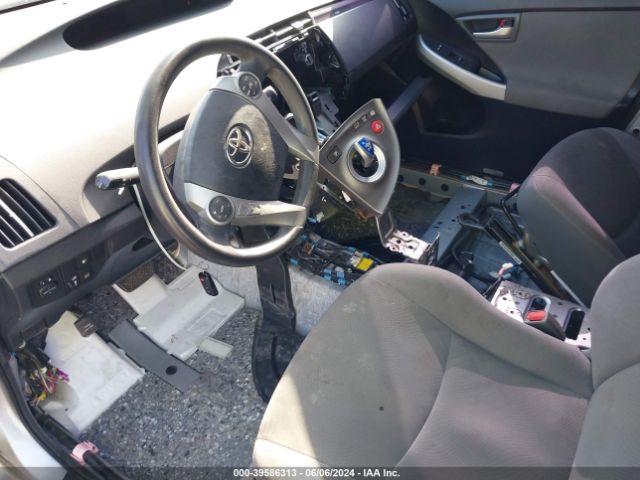 JTDKN3DPXF3066078 Toyota Prius Plug-in Base (cvt)