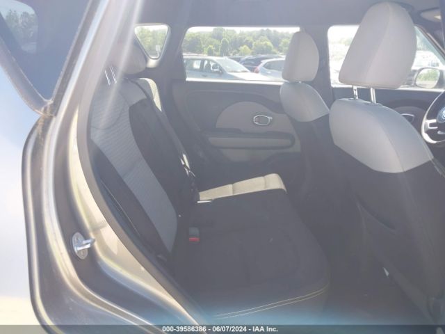 KNDJP3A56E7059886 KIA SOUL +