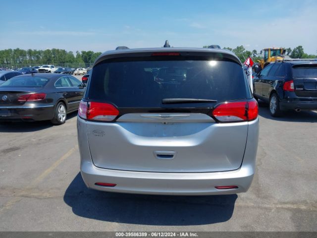 2C4RC1DG0MR532260 Chrysler Voyager Lxi
