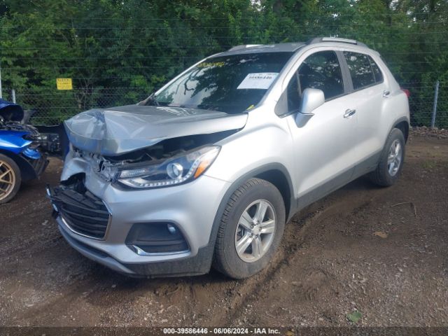 3GNCJLSB8HL256712 Chevrolet Trax Lt