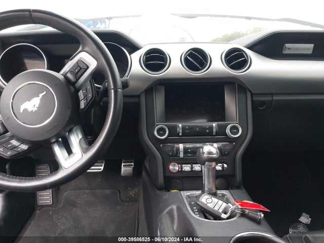 Ford Mustang Ecoboost Premium Fastback 2022 1FA6P8TH3N5106299 Image 11