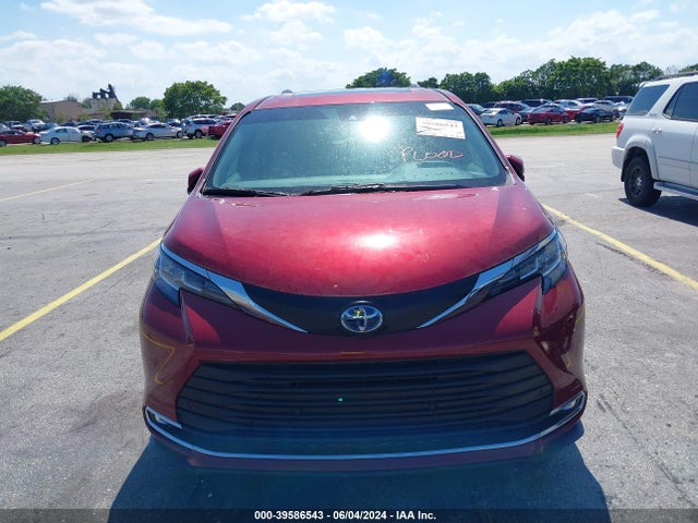 Toyota SIENNA XLE 2022 5TDYRKEC7NS094311 Image 6
