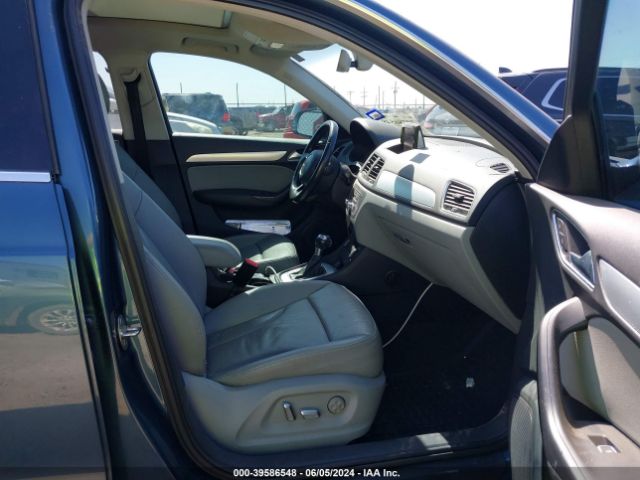 WA1BFCFS7GR011062 Audi Q3 2.0t Premium Plus