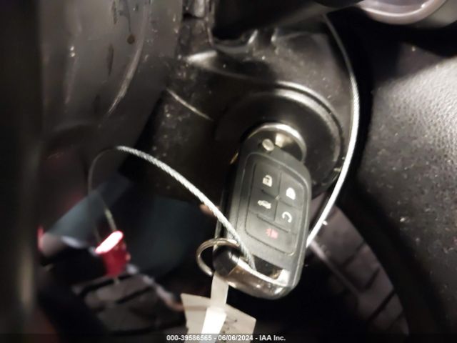 1G11E5SL3EF170103 Chevrolet MALIBU 2LT