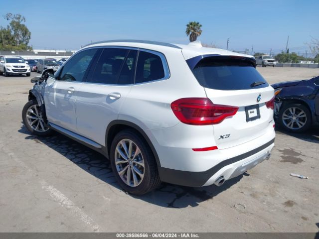5UXTR7C53KLF25656 BMW X3 Sdrive30i