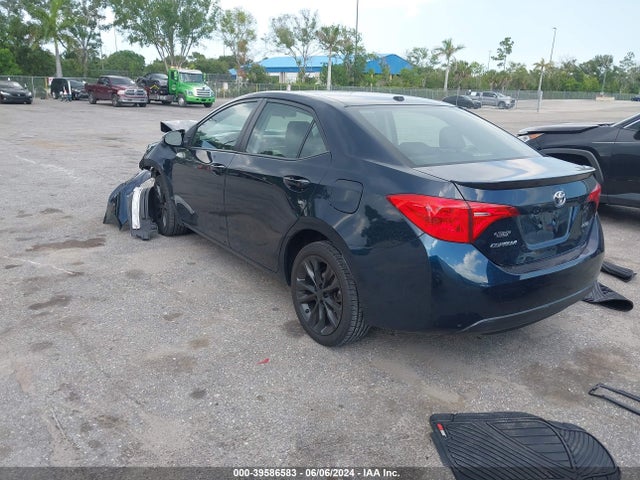 Toyota Corolla Xse 2018 2T1BURHE6JC102413 Image 3