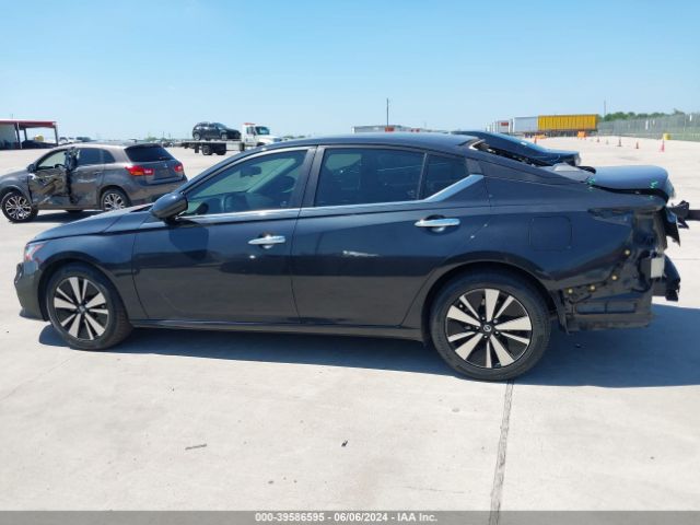 1N4BL4DV8NN408985 Nissan Altima Sv Fwd