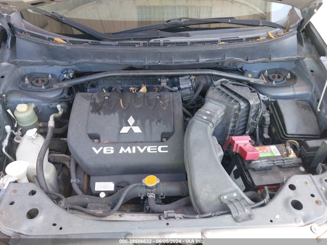 2008 MITSUBISHI OUTLANDER JA4MS31X48Z017135 Photo 9