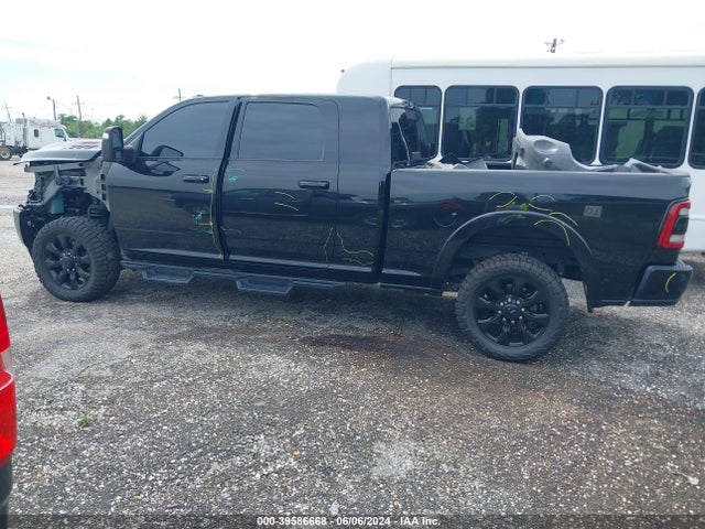 RAM 2500 Limited Mega Cab 4x4 6'4 Box 2023 3C6UR5TL3PG523875 Image 3