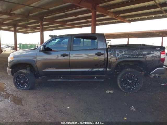 5TFDM5F1XGX067015 Toyota Tundra Sr5 4.6l V8