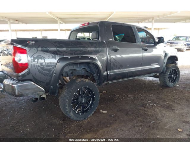 5TFDM5F1XGX067015 Toyota Tundra Sr5 4.6l V8