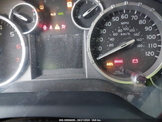 5TFDM5F1XGX067015 Toyota Tundra Sr5 4.6l V8