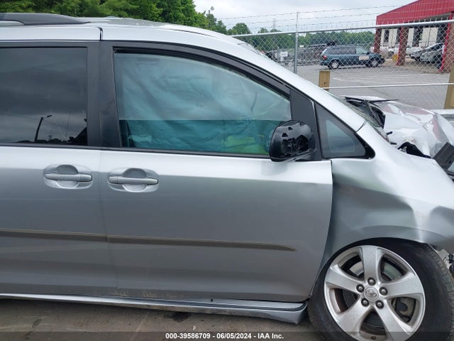Toyota Sienna Le 8 Passenger 2016 5TDKK3DC5GS698265 Image 13