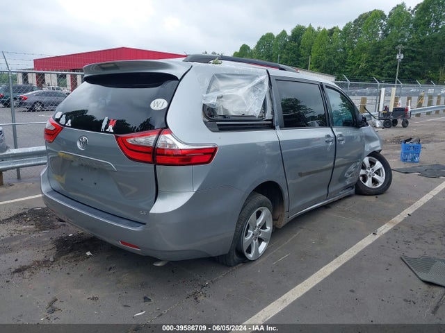 Toyota Sienna Le 8 Passenger 2016 5TDKK3DC5GS698265 Image 4