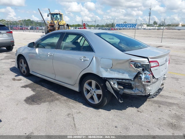 Toyota CAMRY SE 2014 4T1BF1FK1EU369452 Image 3