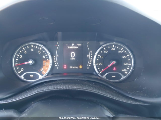 ZACCJBBT5GPD35417 Jeep Renegade 75th Anniversary