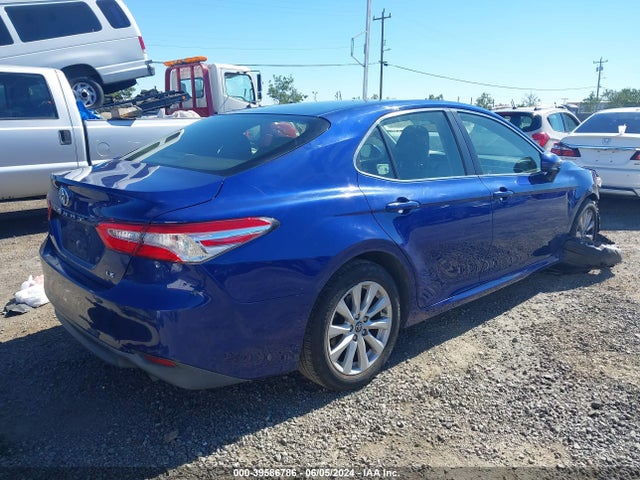 Toyota CAMRY LE 2018 JTNB11HK2J3007514 Image 4