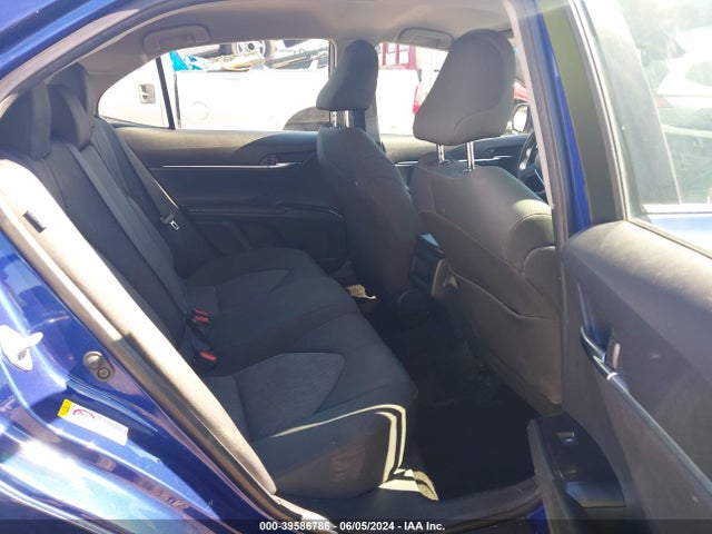 Toyota CAMRY LE 2018 JTNB11HK2J3007514 Image 8