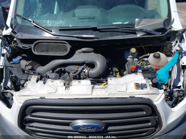 1FTYR2CM9HKA27796 Ford Transit-250