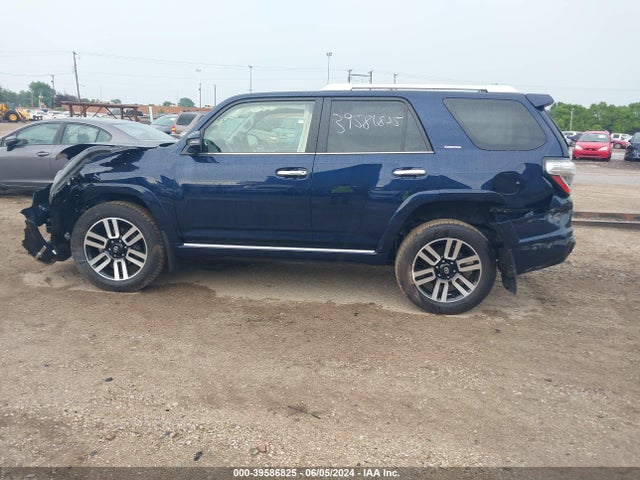 Toyota 4runner Limited 2022 JTEKU5JRXN5989034 Image 14