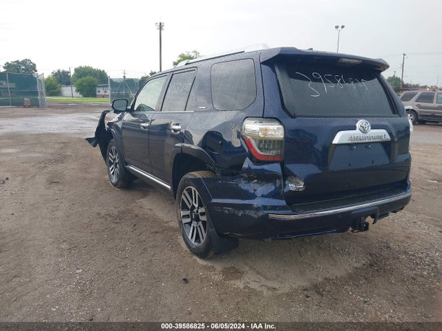 Toyota 4runner Limited 2022 JTEKU5JRXN5989034 Image 3