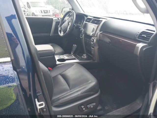Toyota 4runner Limited 2022 JTEKU5JRXN5989034 Image 5