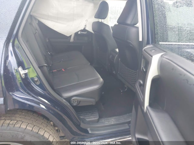 Toyota 4runner Limited 2022 JTEKU5JRXN5989034 Image 8