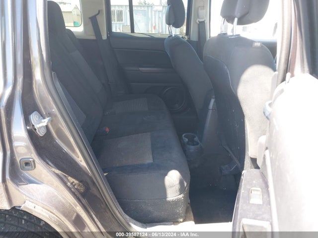 Jeep Patriot Latitude 2015 1C4NJPFB8FD343371 Image 8