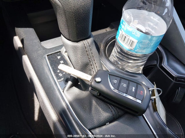 Toyota CAMRY LE 2020 4T1C11AK3LU993907 Image 11