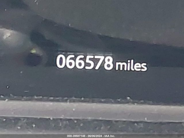 SALYL2RX9JA719001 Land Rover Range Rover Velar P250 Se R-dynamic