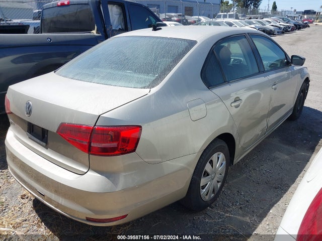 3VW2K7AJ4FM419538 Volkswagen Jetta 2.0l S