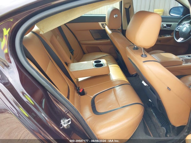 2012 JAGUAR XF SAJWA0HB7CLS50367 Photo 7